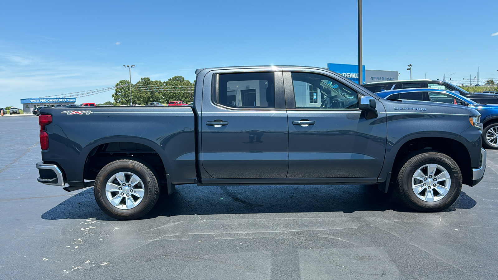 2022 Chevrolet Silverado 1500 LTD LT 10