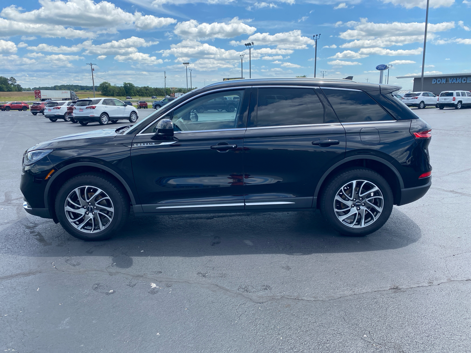 2021 Lincoln Corsair Standard 4