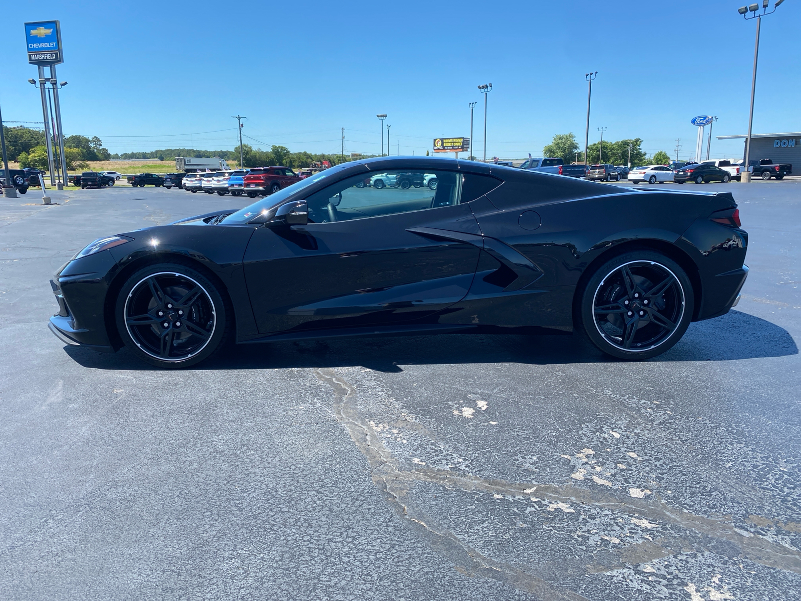 2024 Chevrolet Corvette Stingray 3