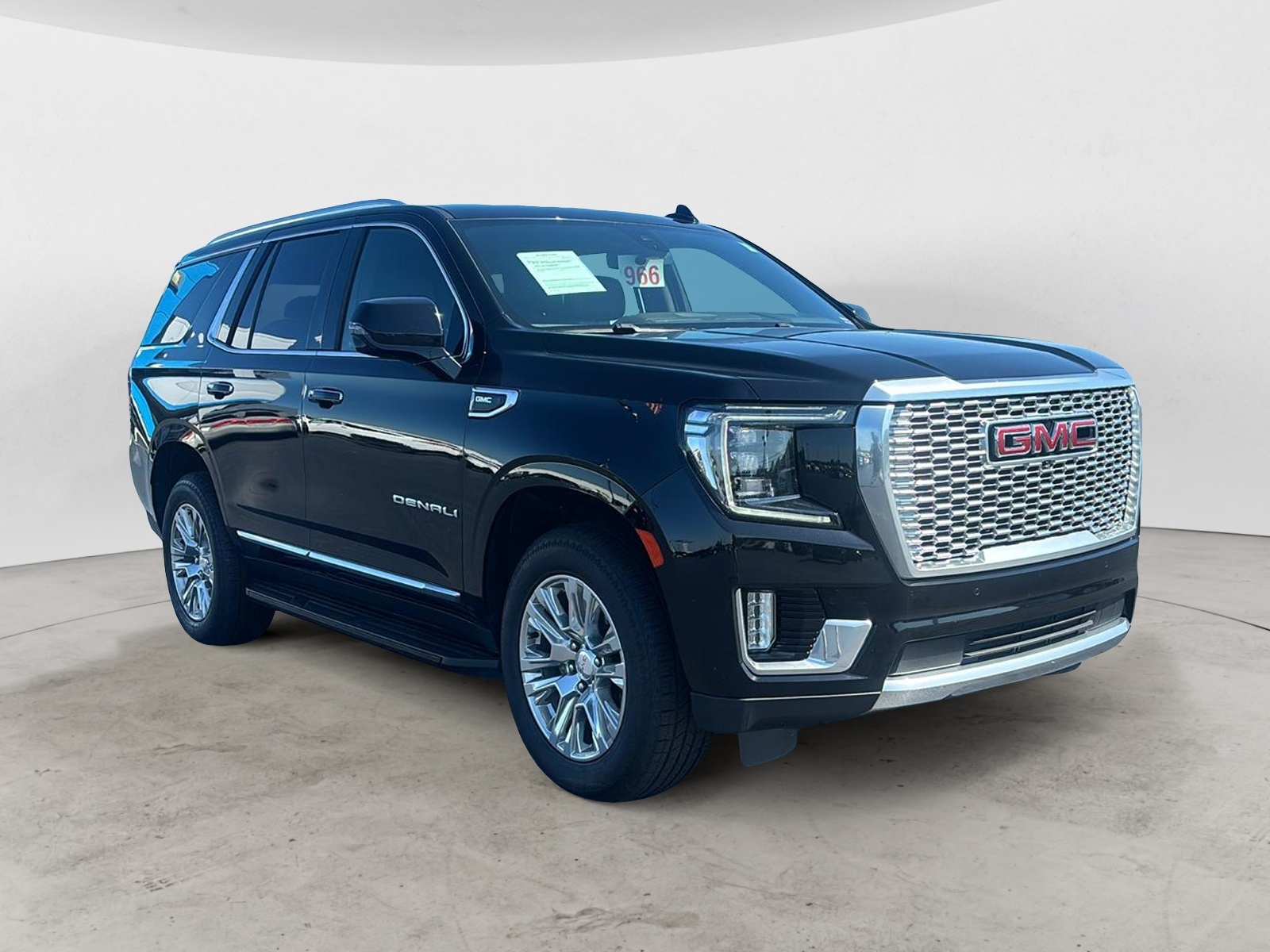 2022 GMC Yukon Denali 1