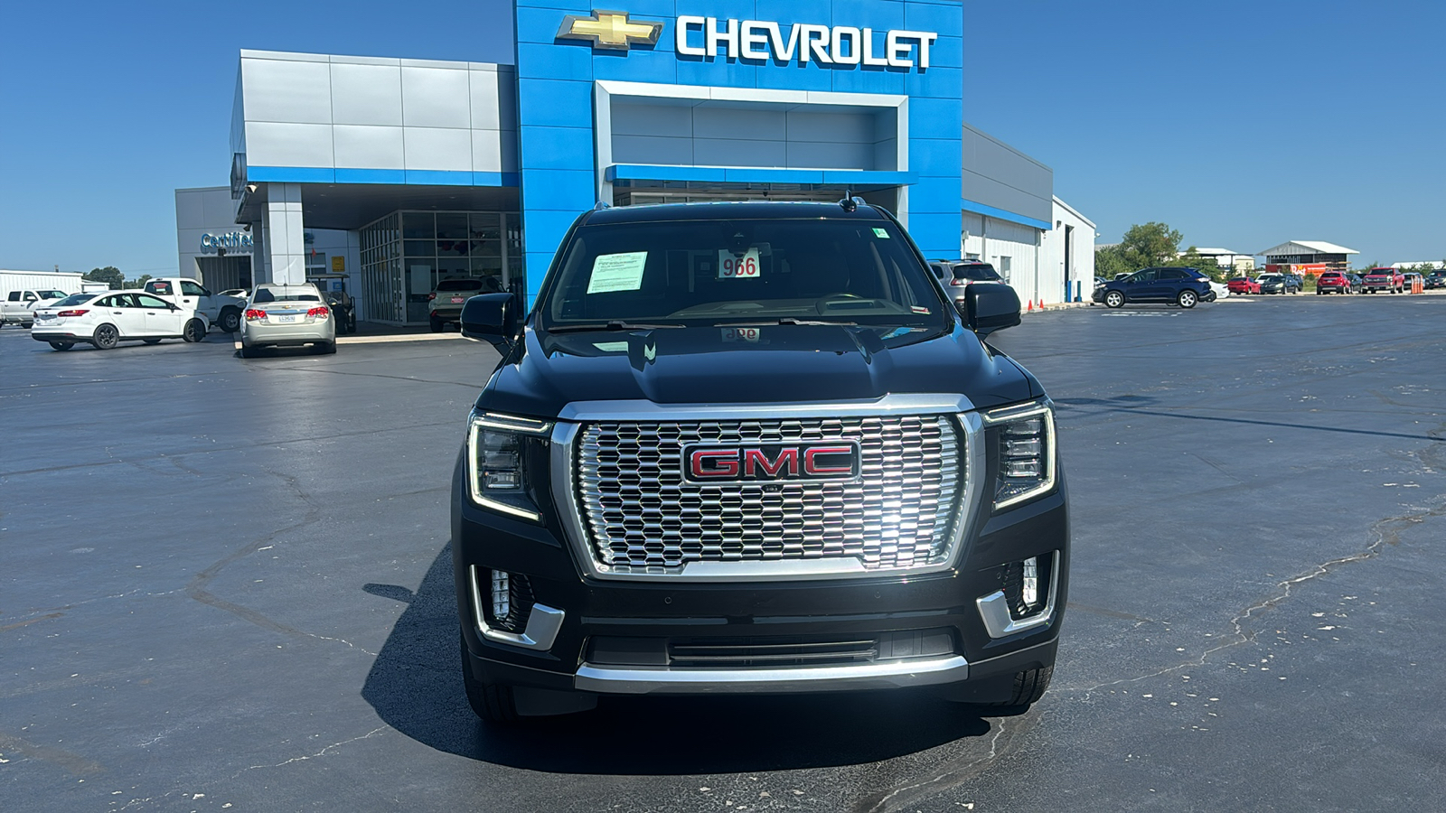 2022 GMC Yukon Denali 2