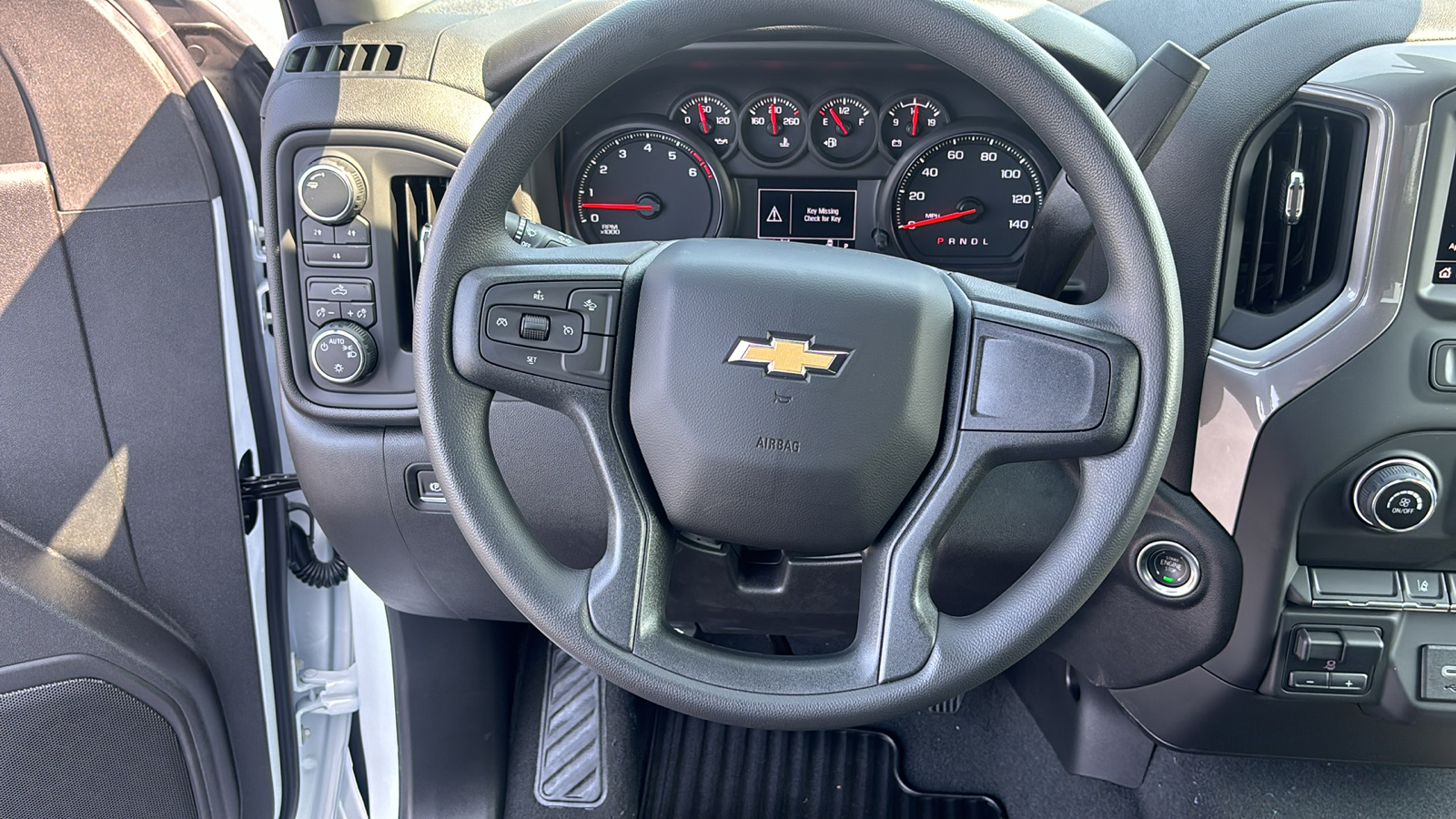 2024 Chevrolet Silverado 2500HD Custom 11