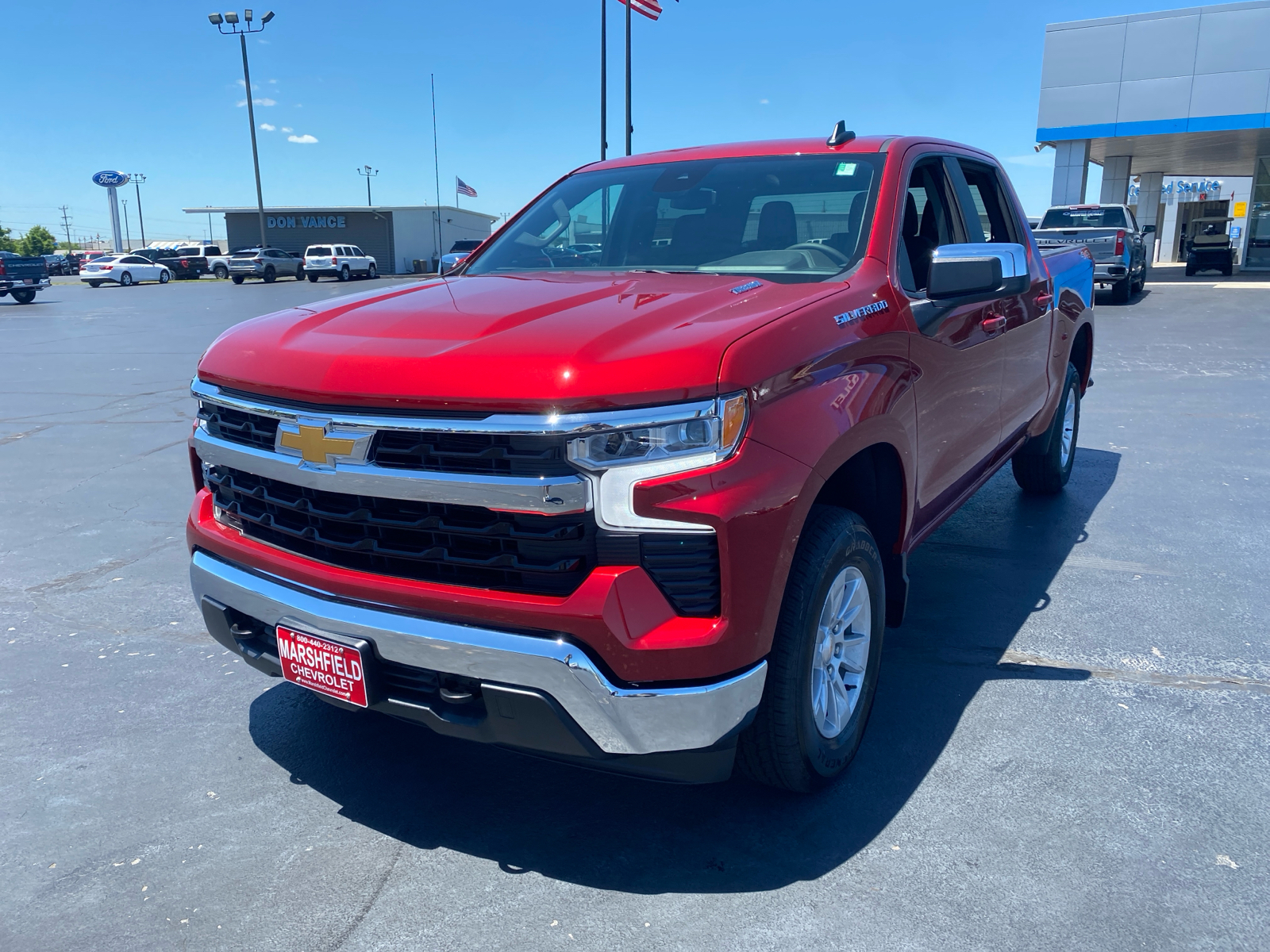 2024 Chevrolet Silverado 1500 LT 2