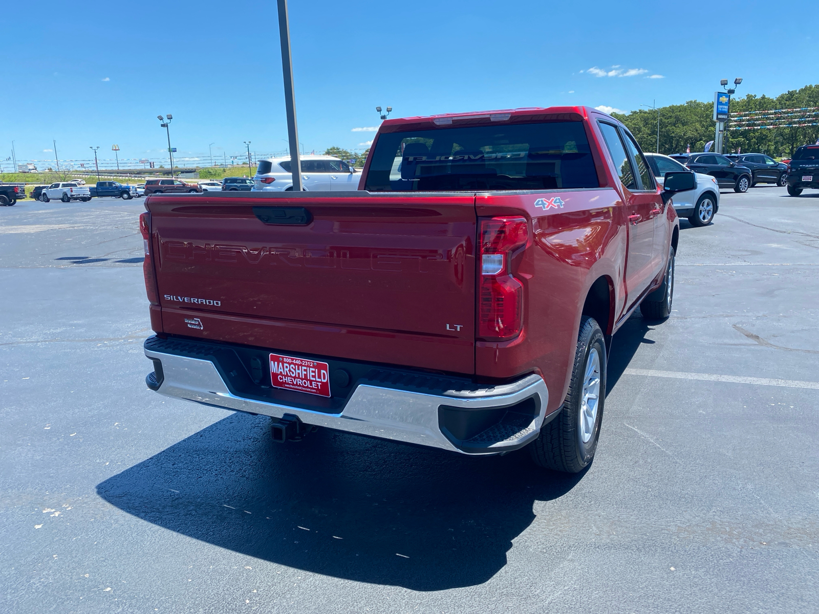 2024 Chevrolet Silverado 1500 LT 8