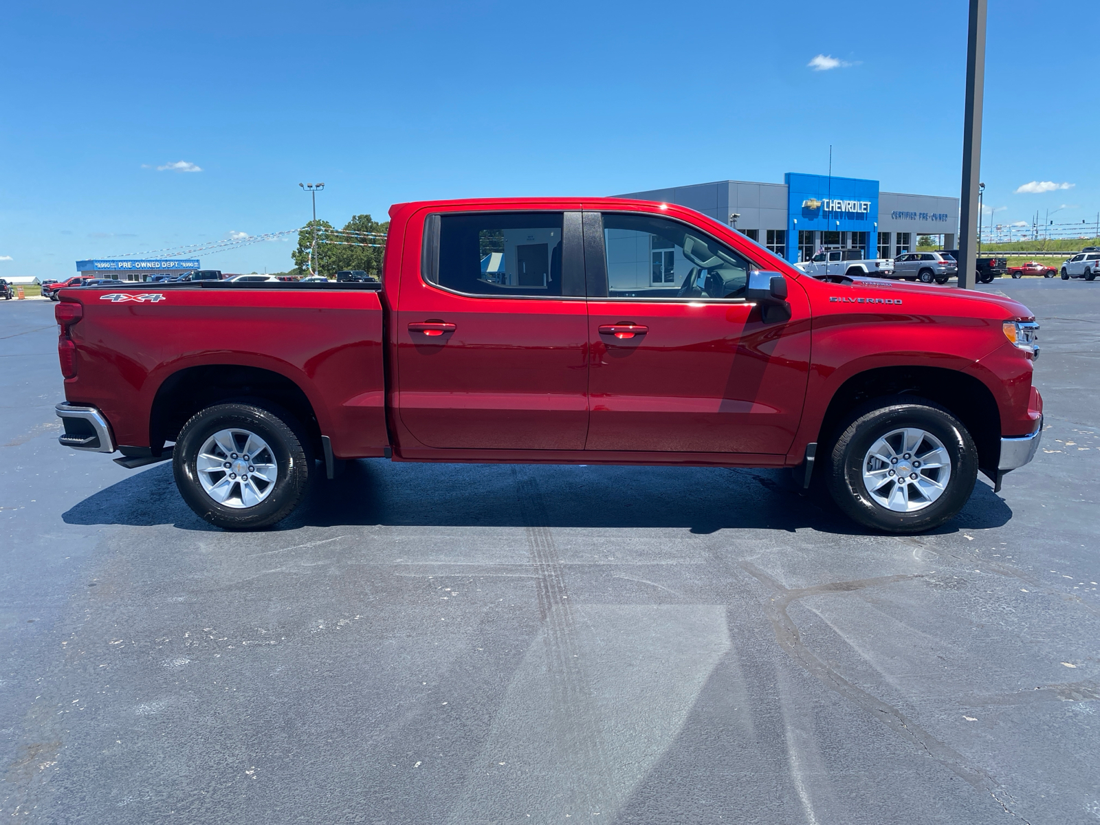 2024 Chevrolet Silverado 1500 LT 9