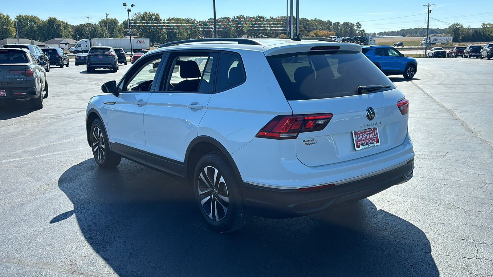 2022 Volkswagen Tiguan 2.0T S 5