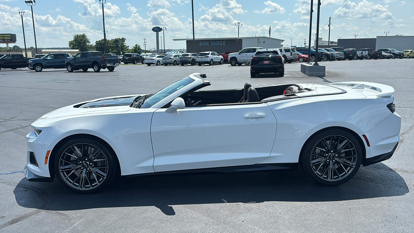 2023 Chevrolet Camaro ZL1 24