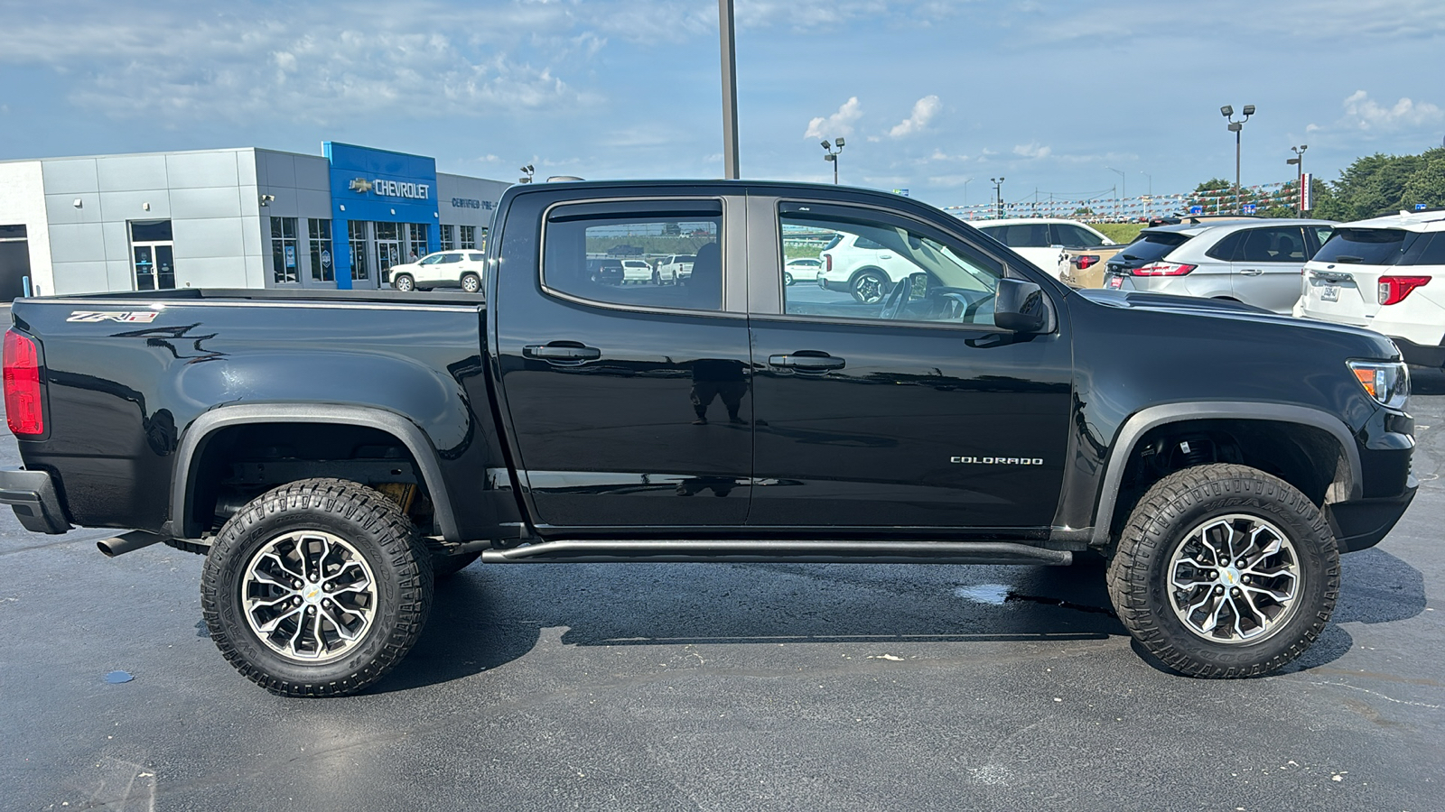 2022 Chevrolet Colorado ZR2 8