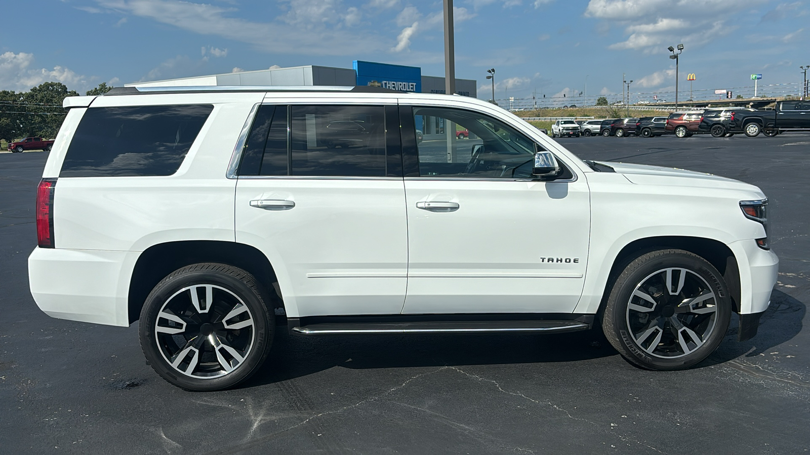 2017 Chevrolet Tahoe Premier 8