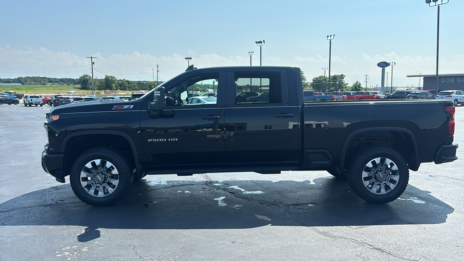 2024 Chevrolet Silverado 2500HD Custom 4