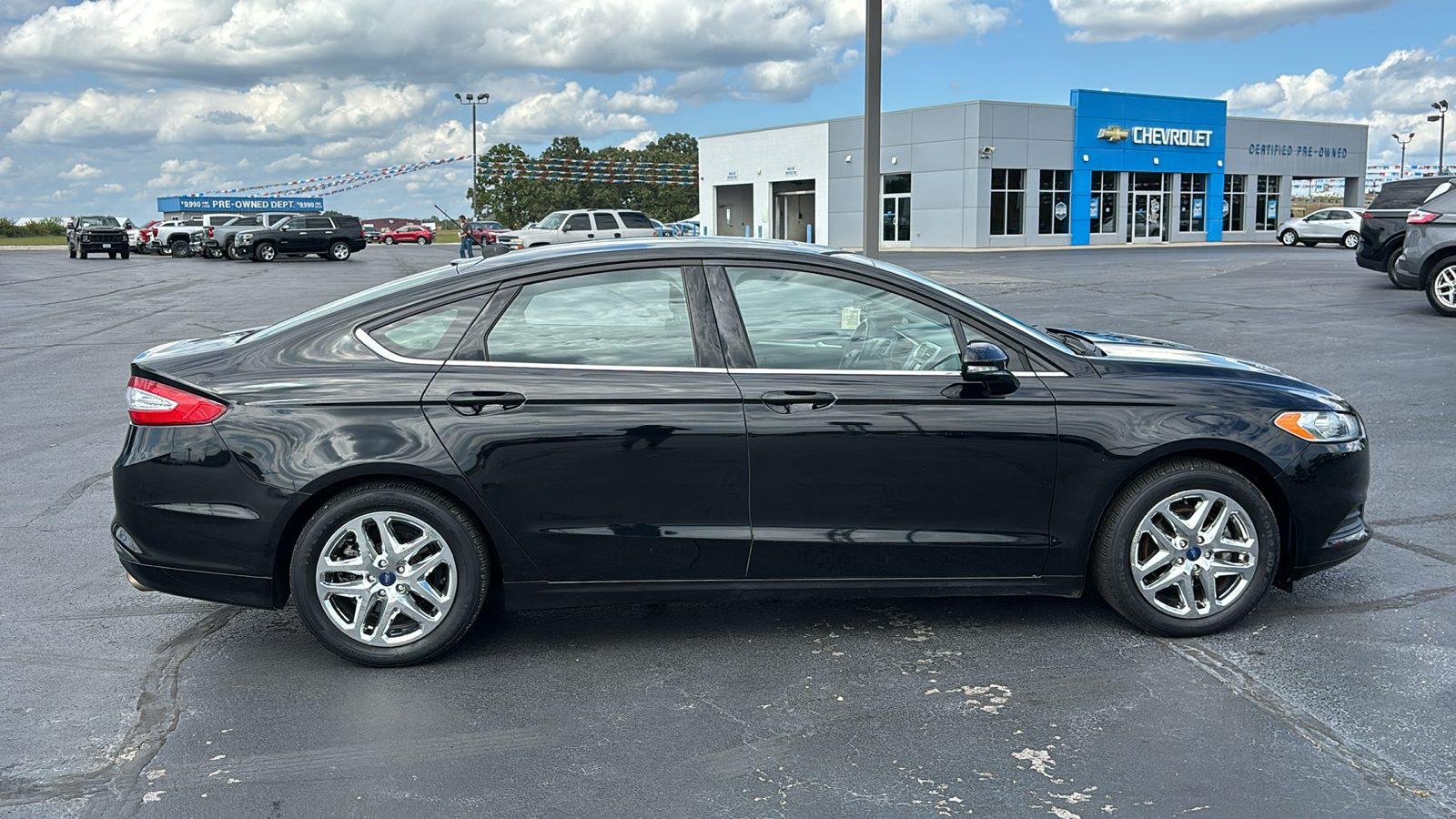 2016 Ford Fusion SE 8