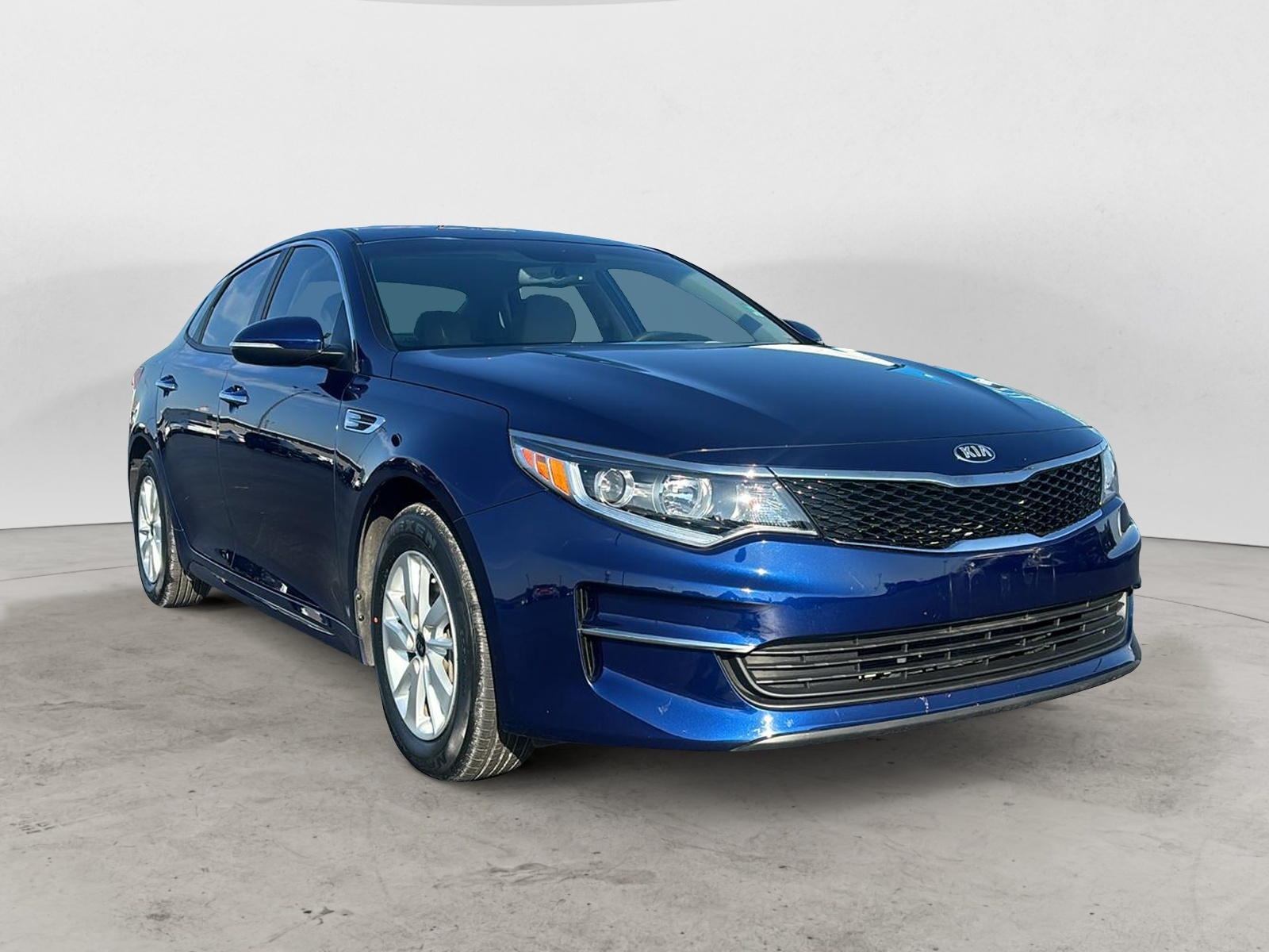 2016 Kia Optima LX 1