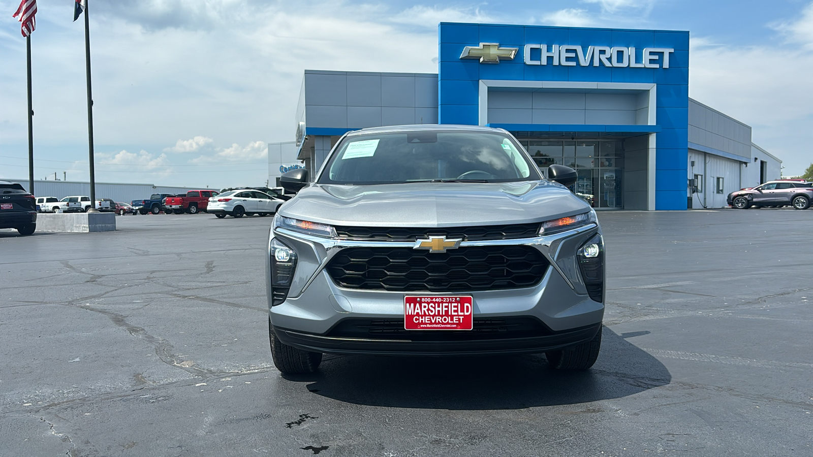 2024 Chevrolet Trax LS 2