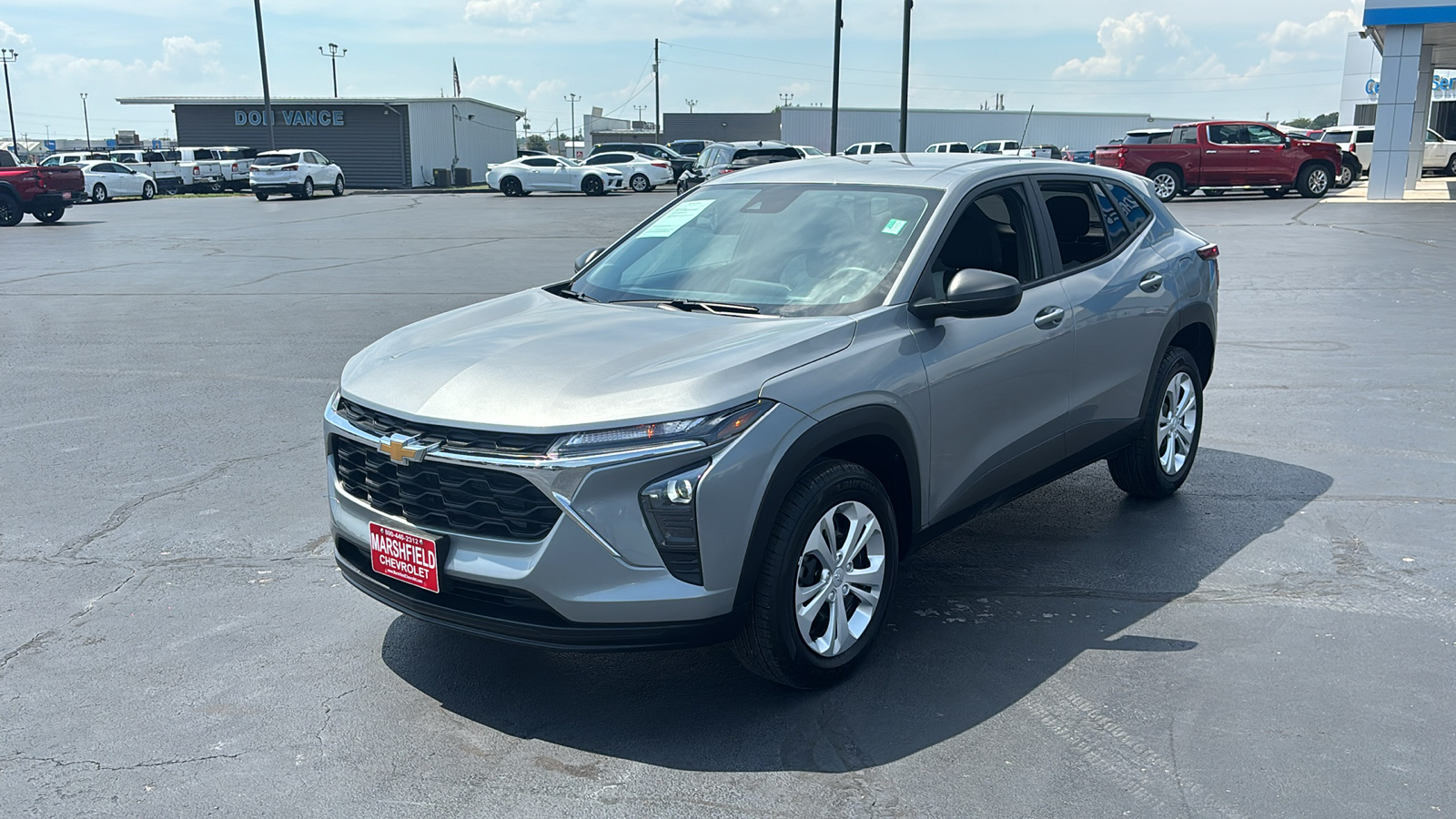 2024 Chevrolet Trax LS 12