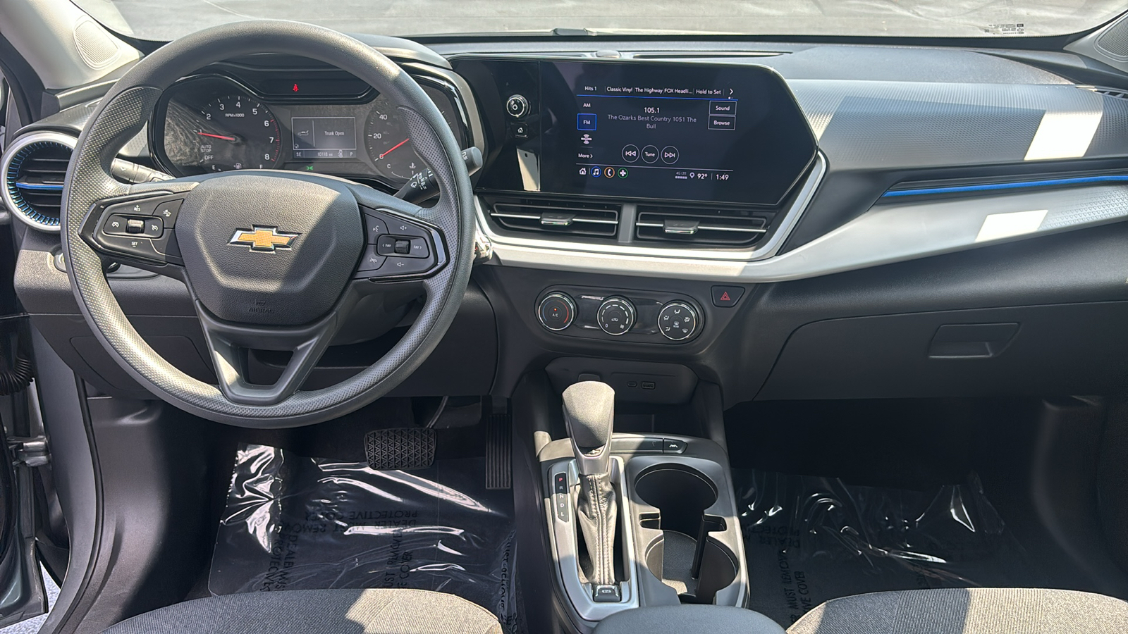 2024 Chevrolet Trax LS 22