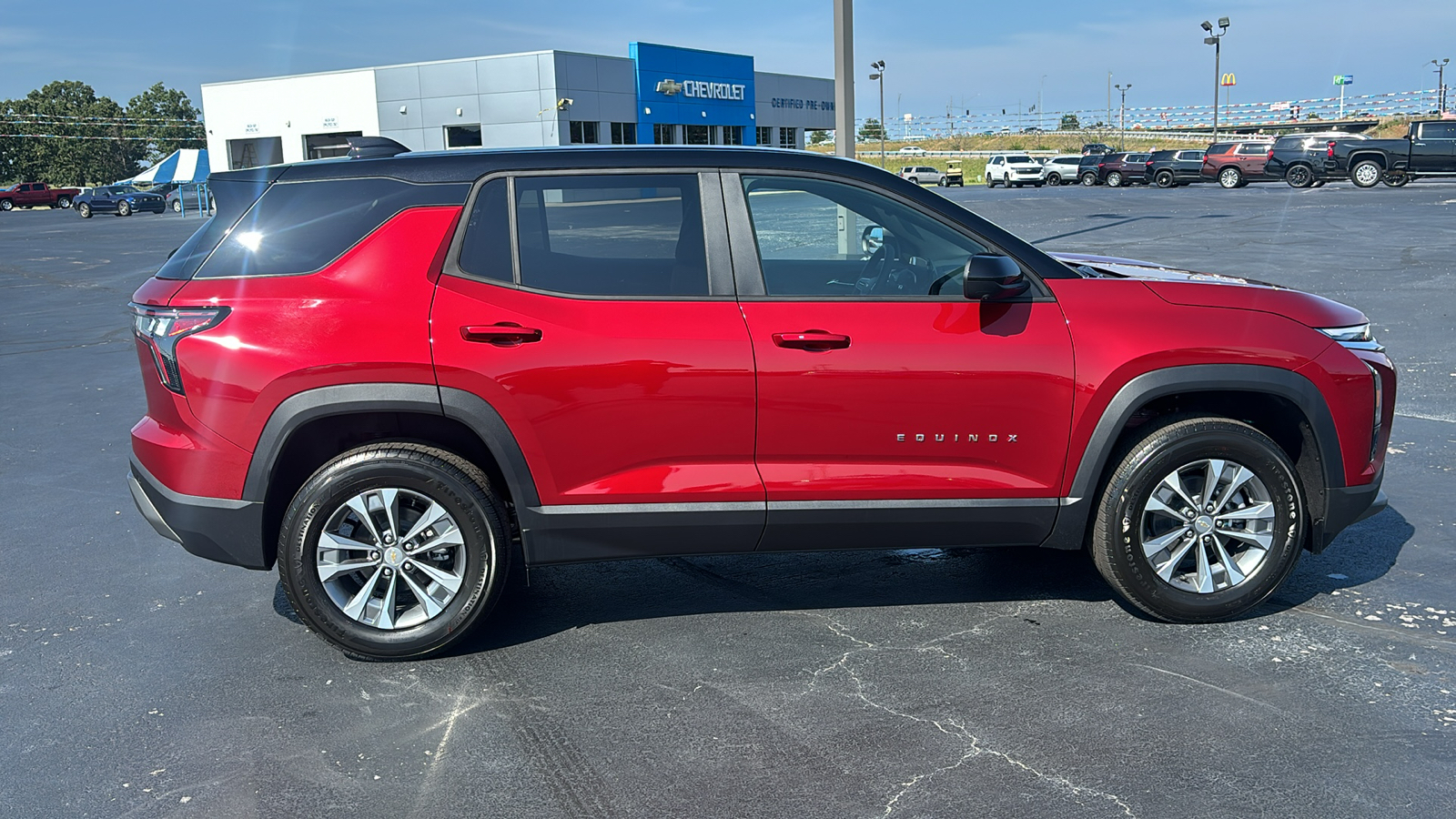 2025 Chevrolet Equinox LT 8