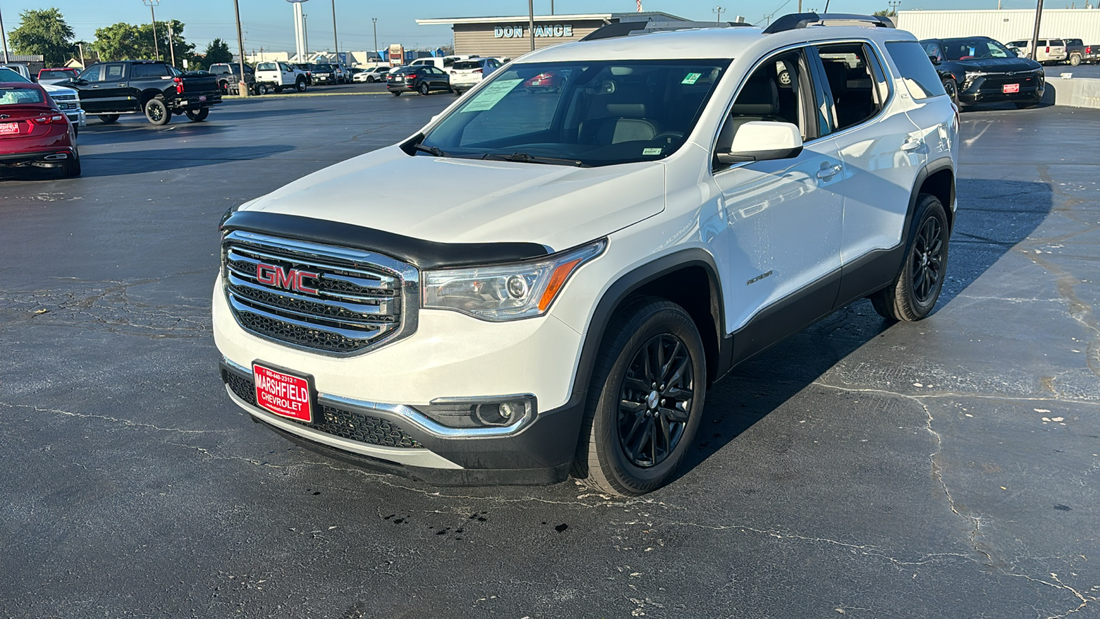 2019 GMC Acadia SLT-1 3