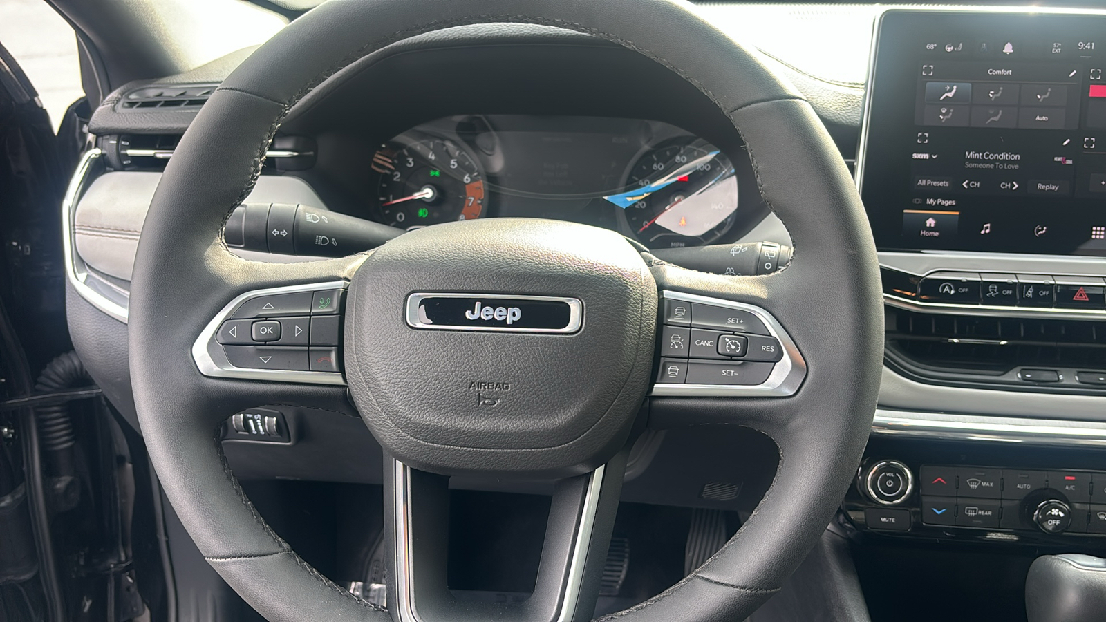 2023 Jeep Compass Limited 12