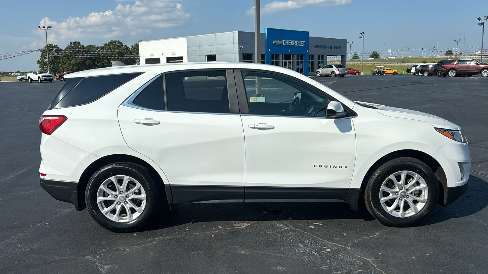 2021 Chevrolet Equinox LT 8