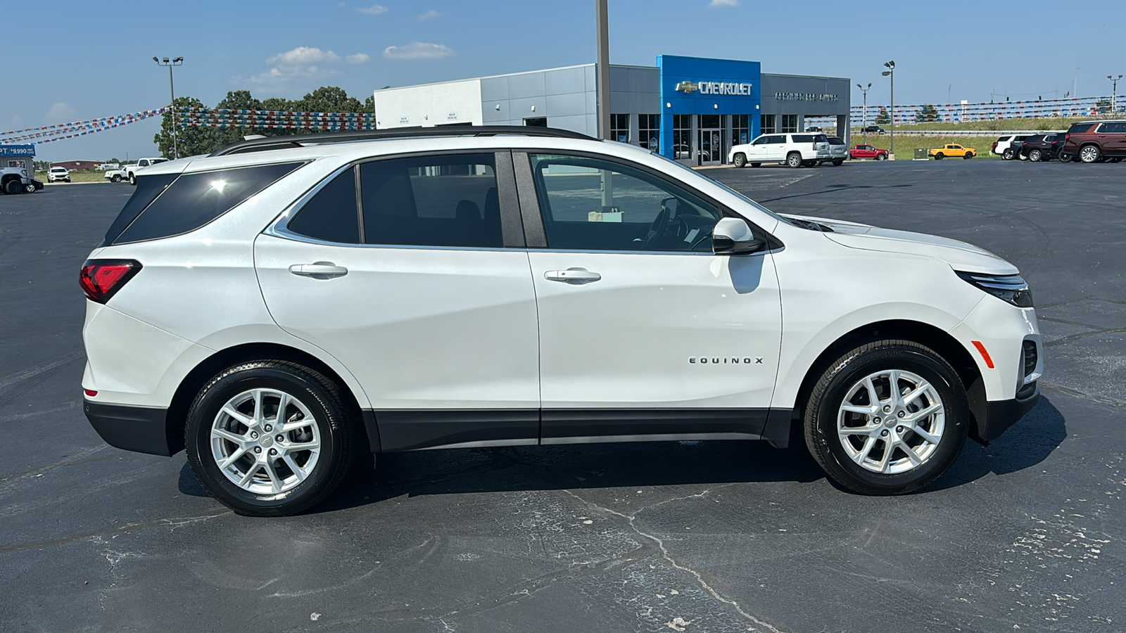 2024 Chevrolet Equinox LT 8