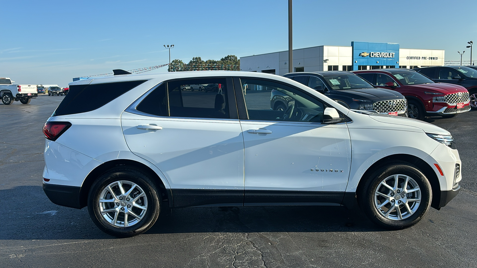 2024 Chevrolet Equinox LT 8