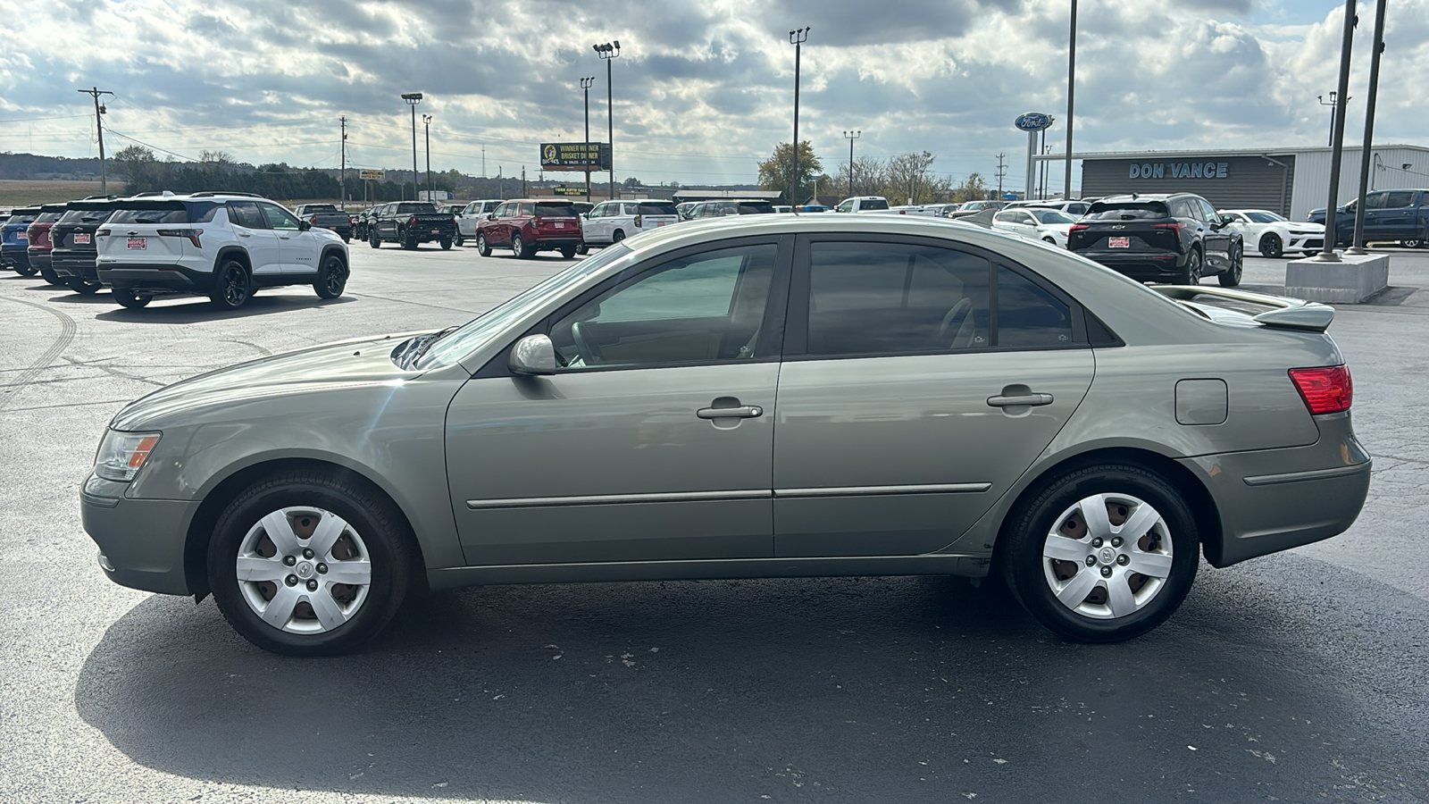 2009 Hyundai Sonata GLS 4