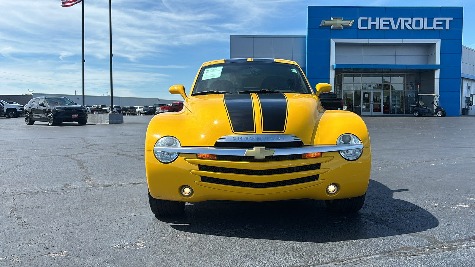 2004 Chevrolet SSR Base 2