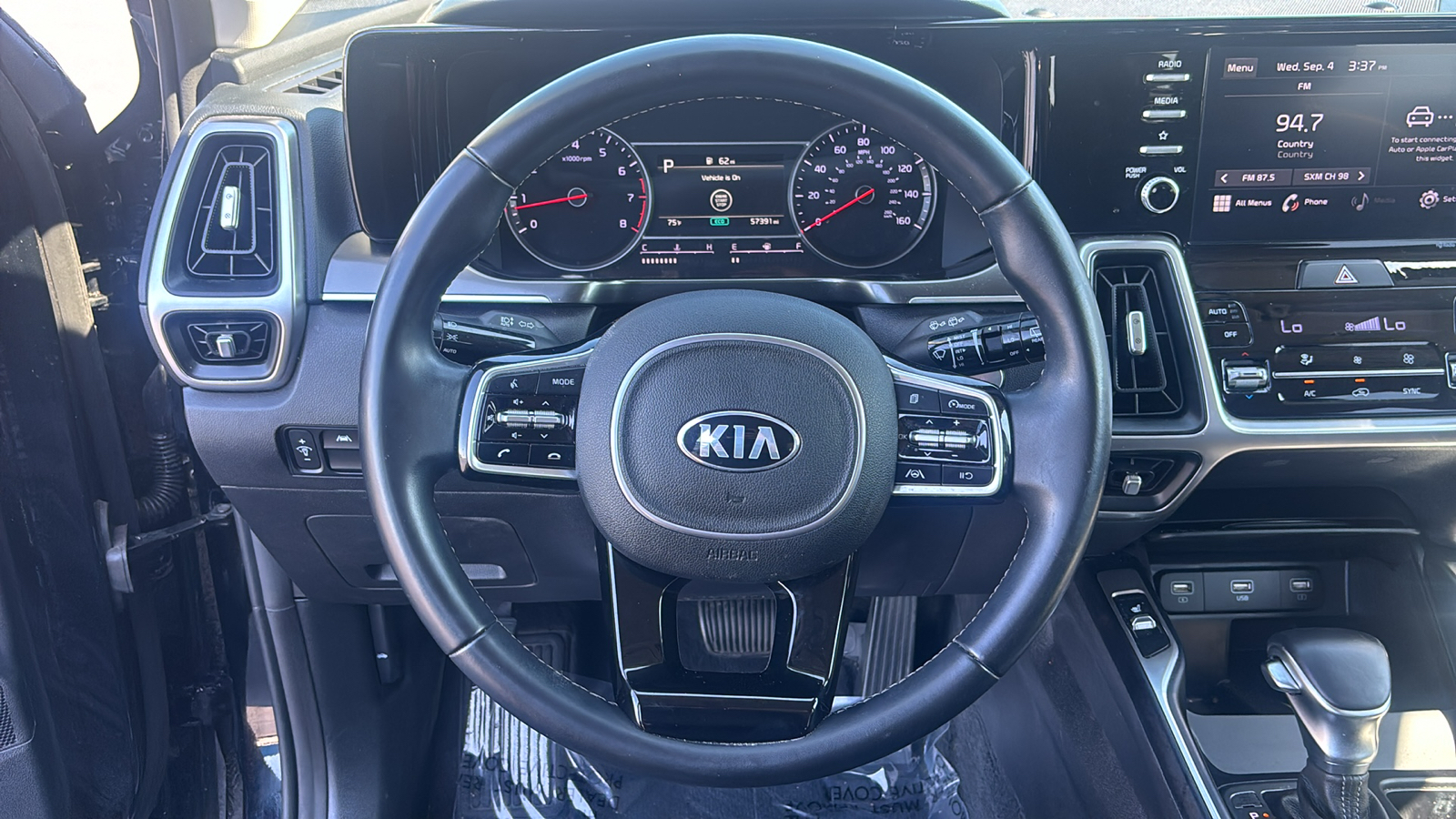 2021 Kia Sorento S 13