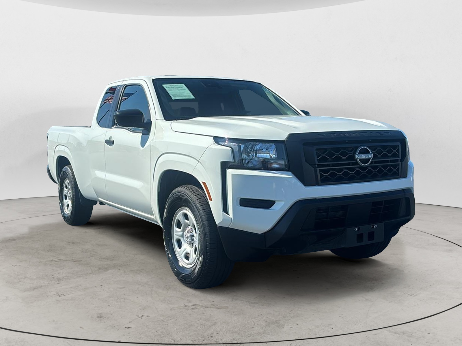 2024 Nissan Frontier S 1