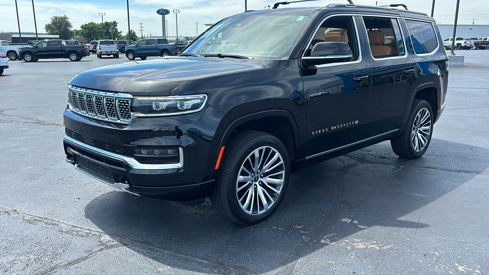 2022 Jeep Grand Wagoneer Series III 3