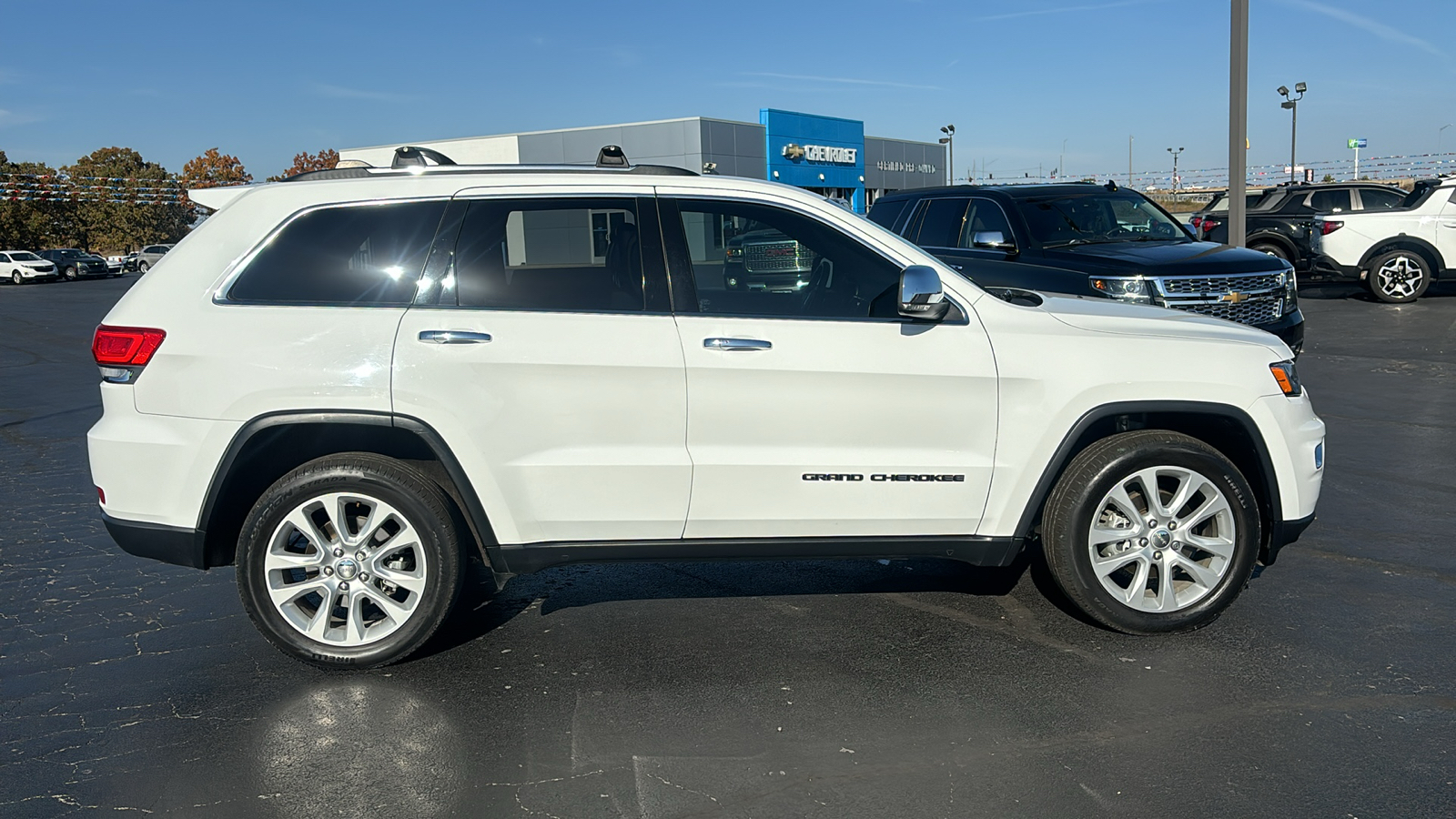 2017 Jeep Grand Cherokee Limited 8