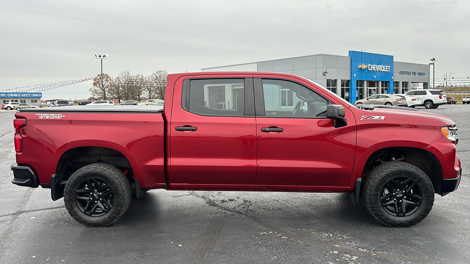 2022 Chevrolet Silverado 1500 LT Trail Boss 8