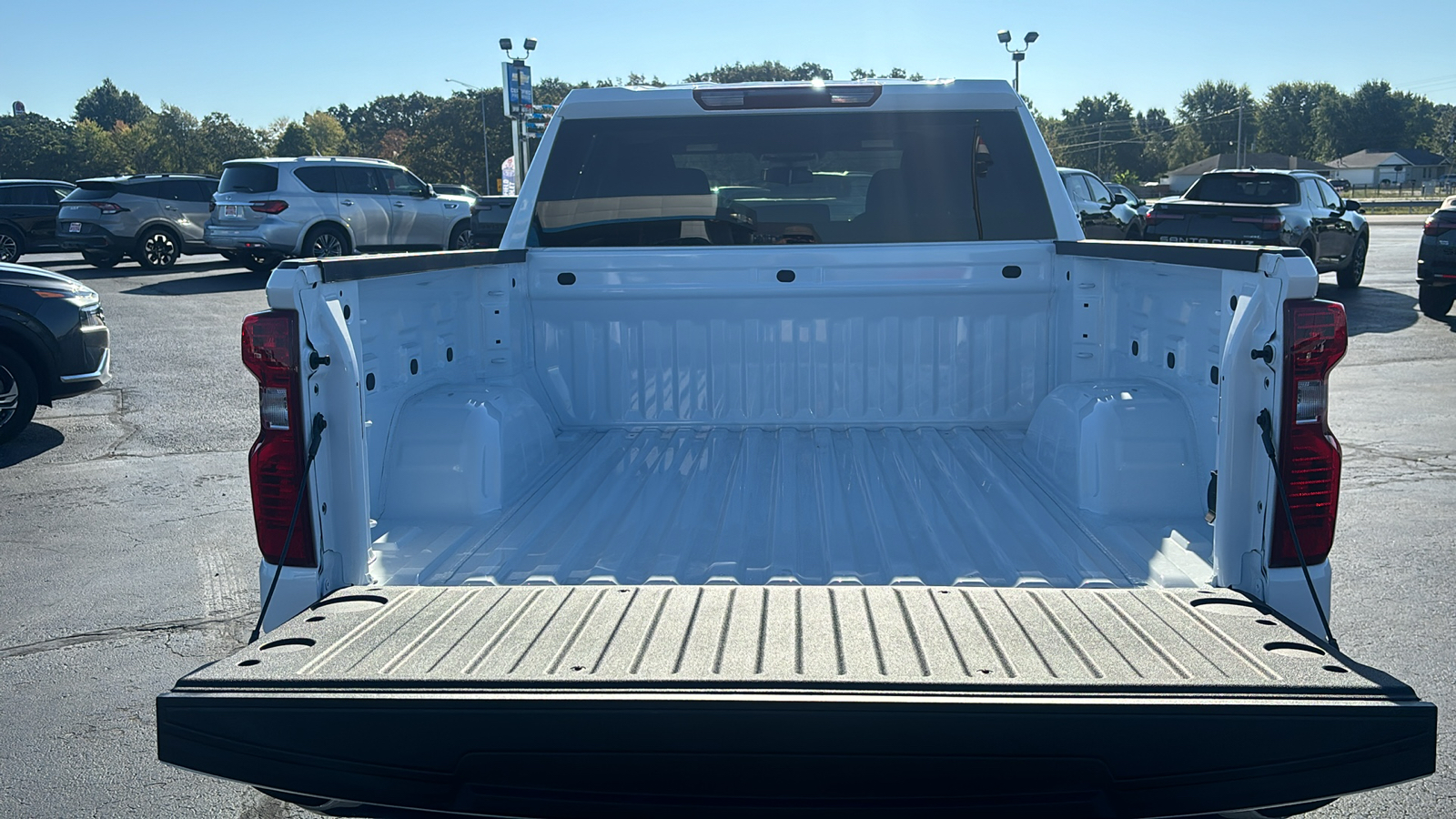 2024 Chevrolet Silverado 1500 LT 10