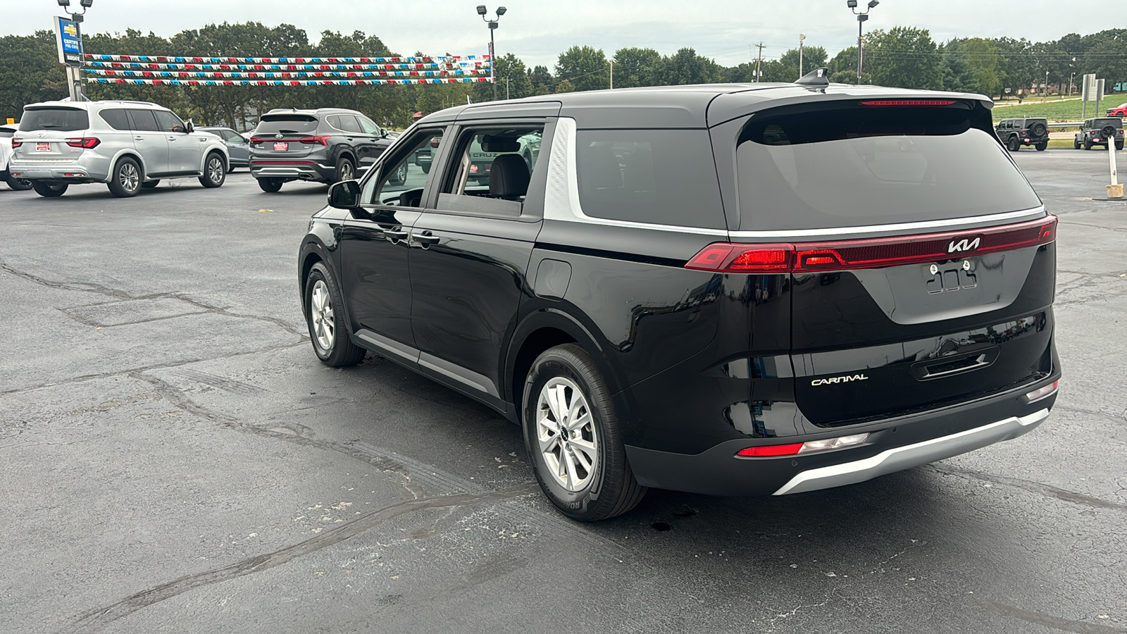 2023 Kia Carnival LX 5