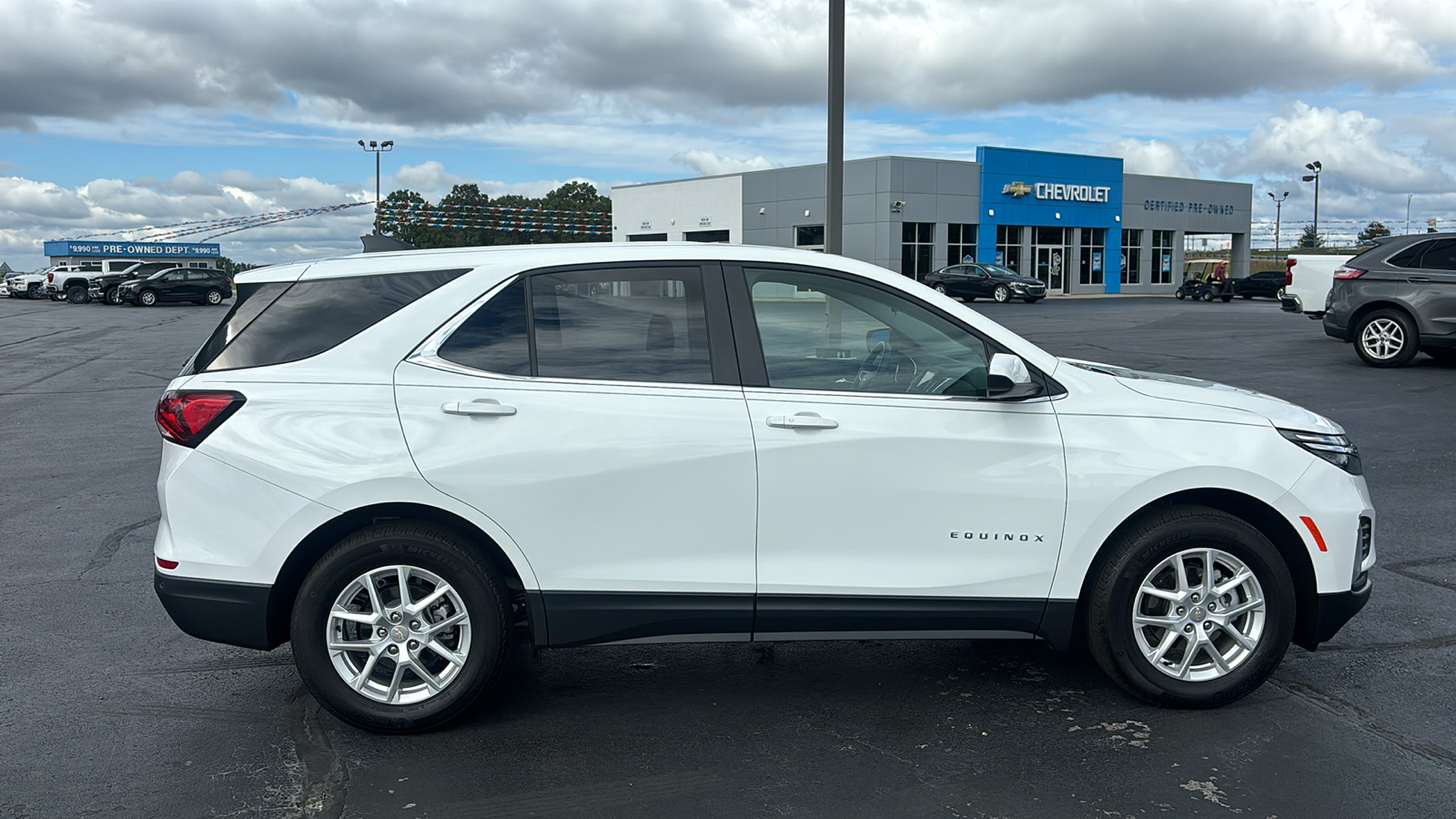 2024 Chevrolet Equinox LT 8