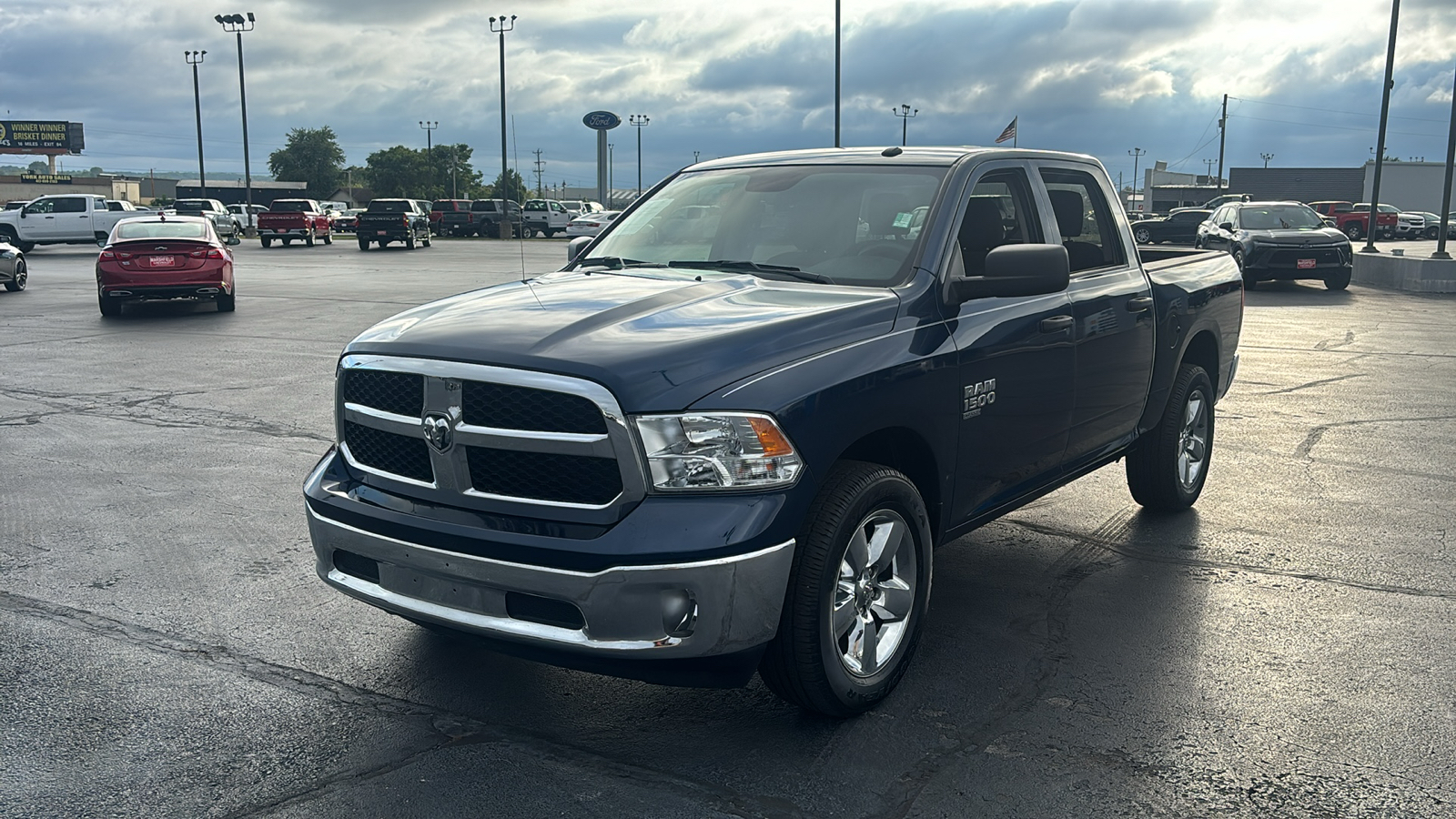 2022 Ram 1500 Classic Tradesman 3