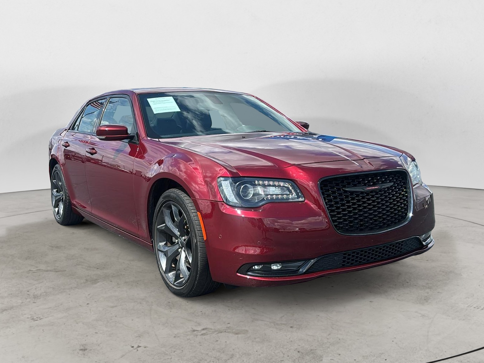 2023 Chrysler 300 S 1