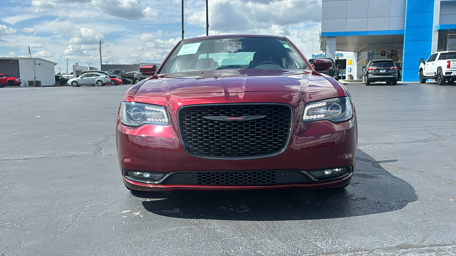 2023 Chrysler 300 S 2