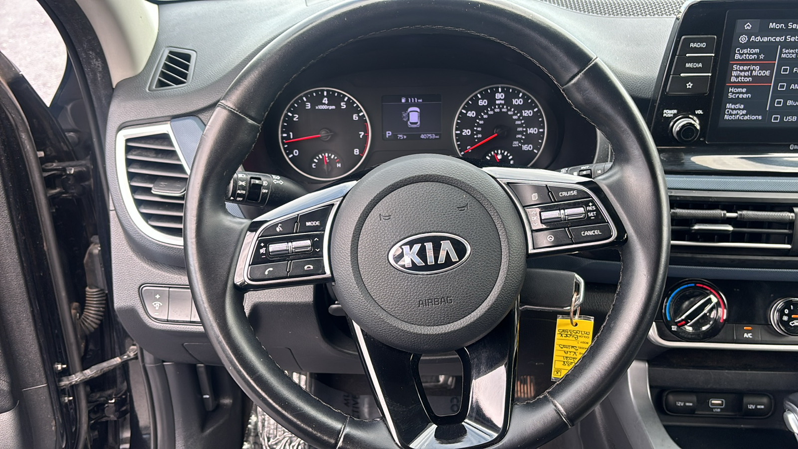 2021 Kia Seltos S 12