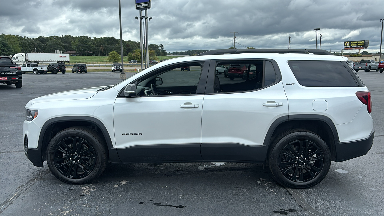 2023 GMC Acadia SLT 4