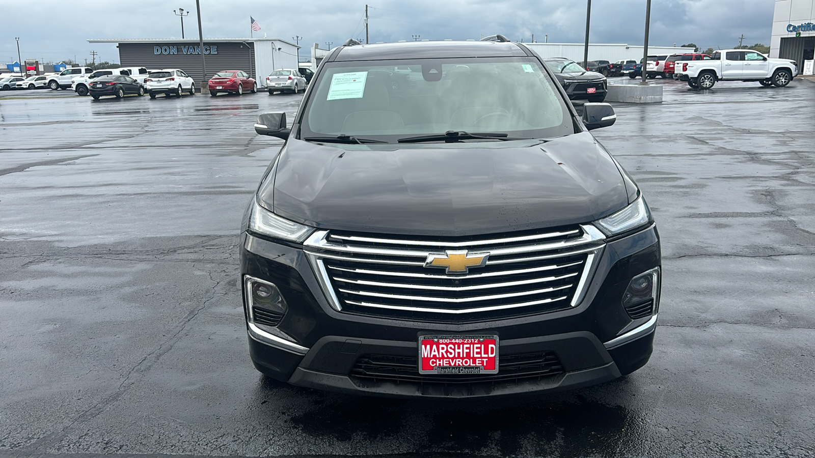 2023 Chevrolet Traverse Premier 2