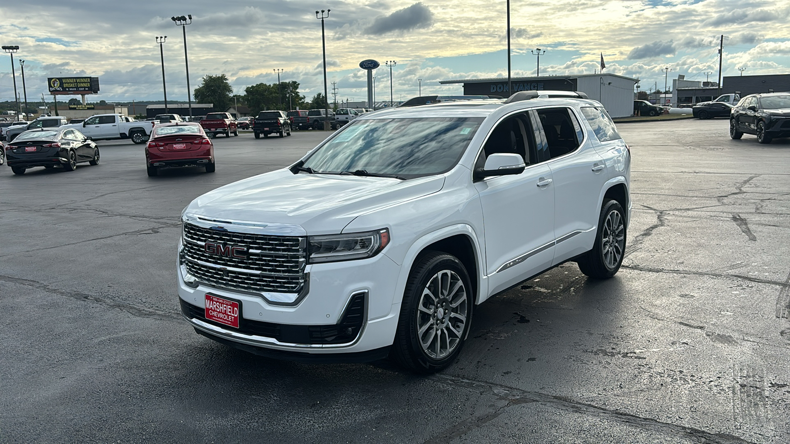 2021 GMC Acadia Denali 3