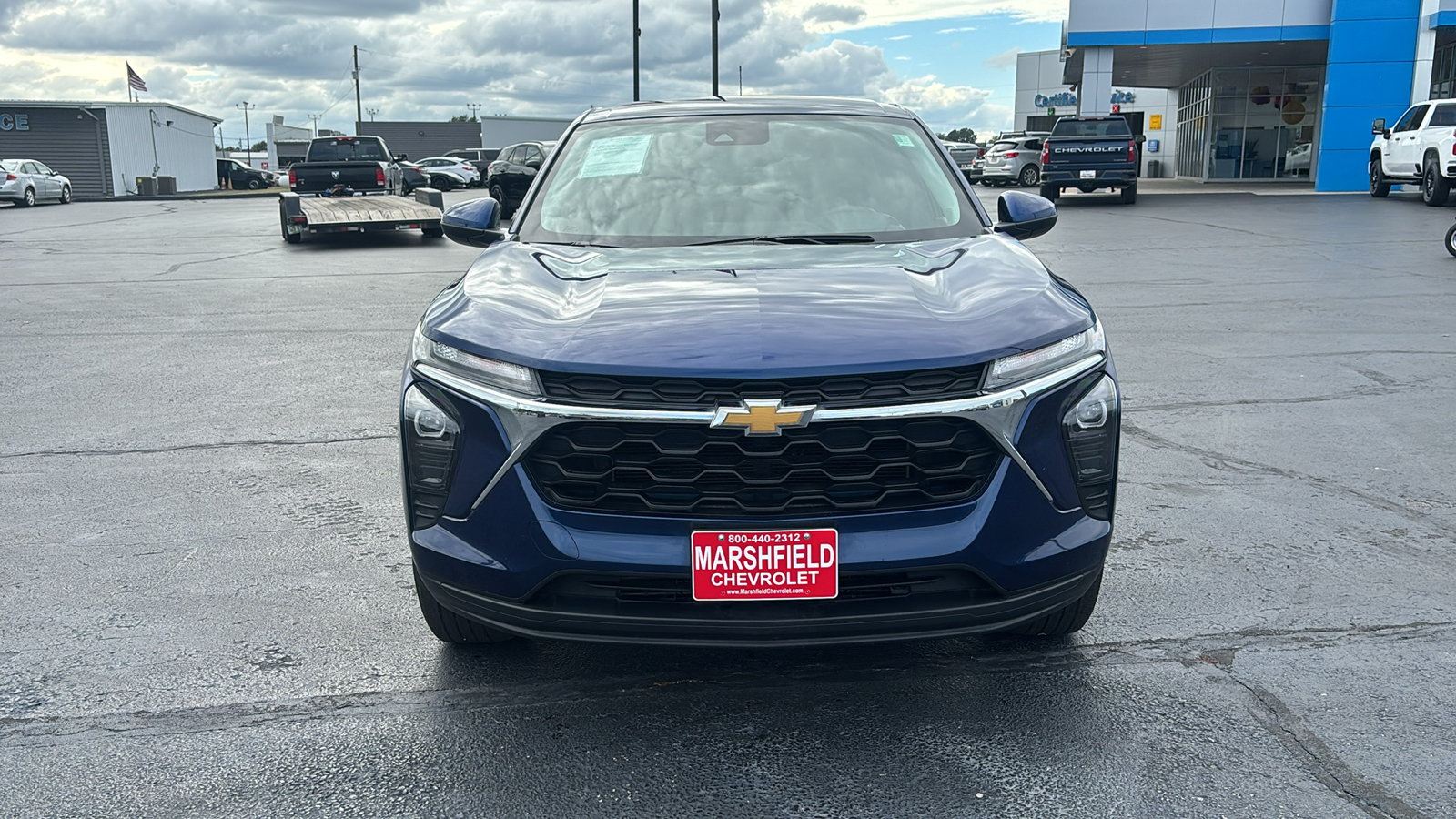 2024 Chevrolet Trax LS 2