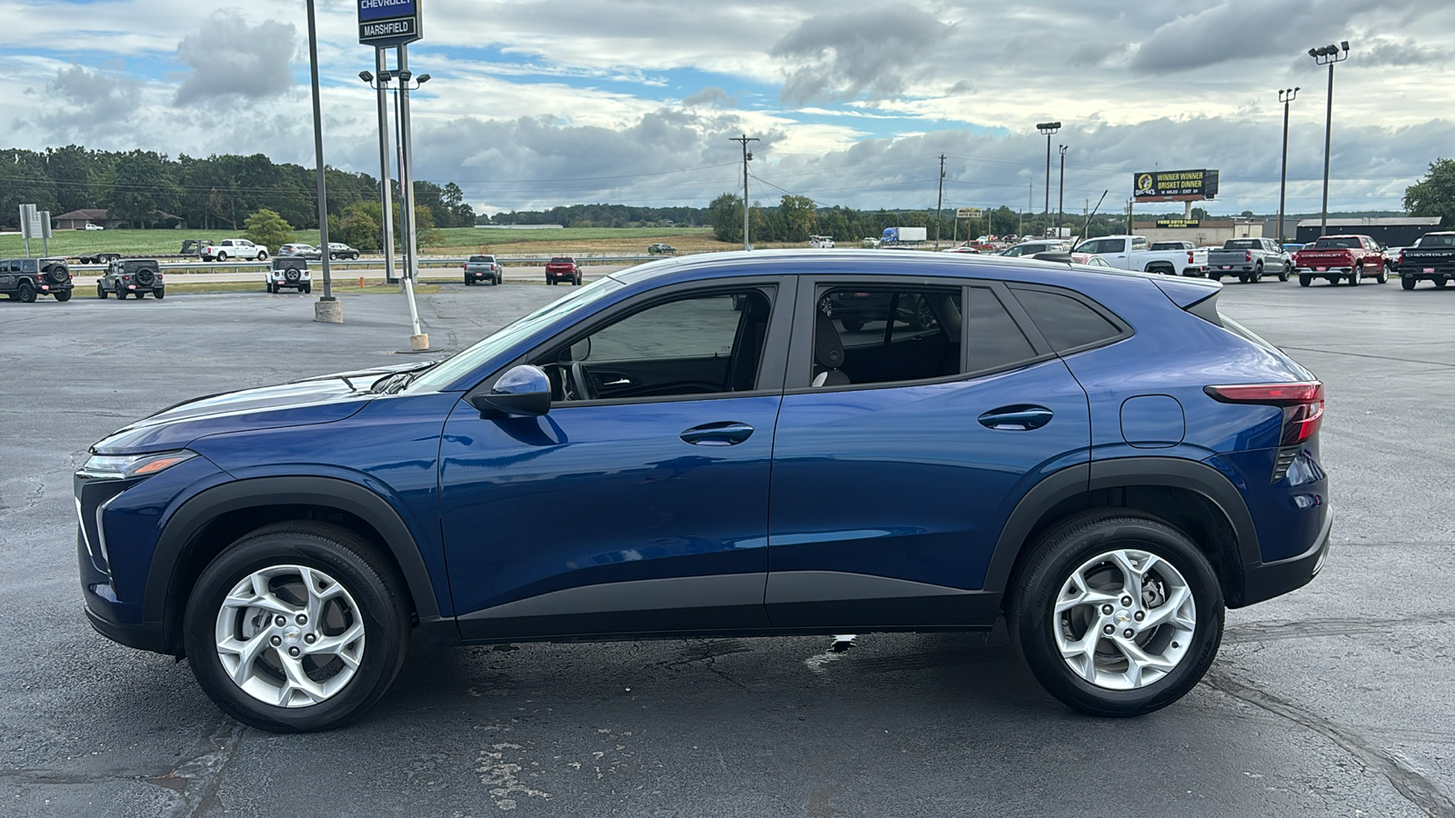 2024 Chevrolet Trax LS 4