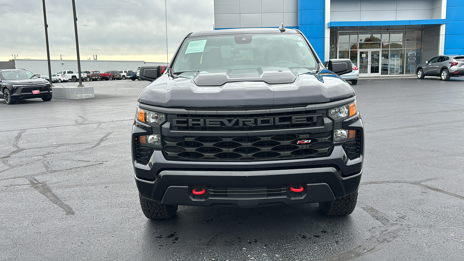 2023 Chevrolet Silverado 1500 Custom Trail Boss 2