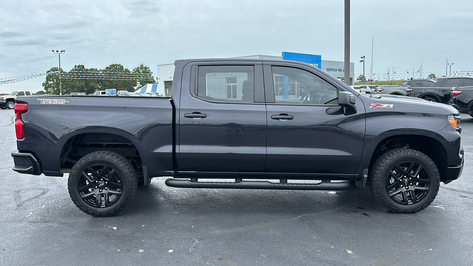 2023 Chevrolet Silverado 1500 Custom Trail Boss 8