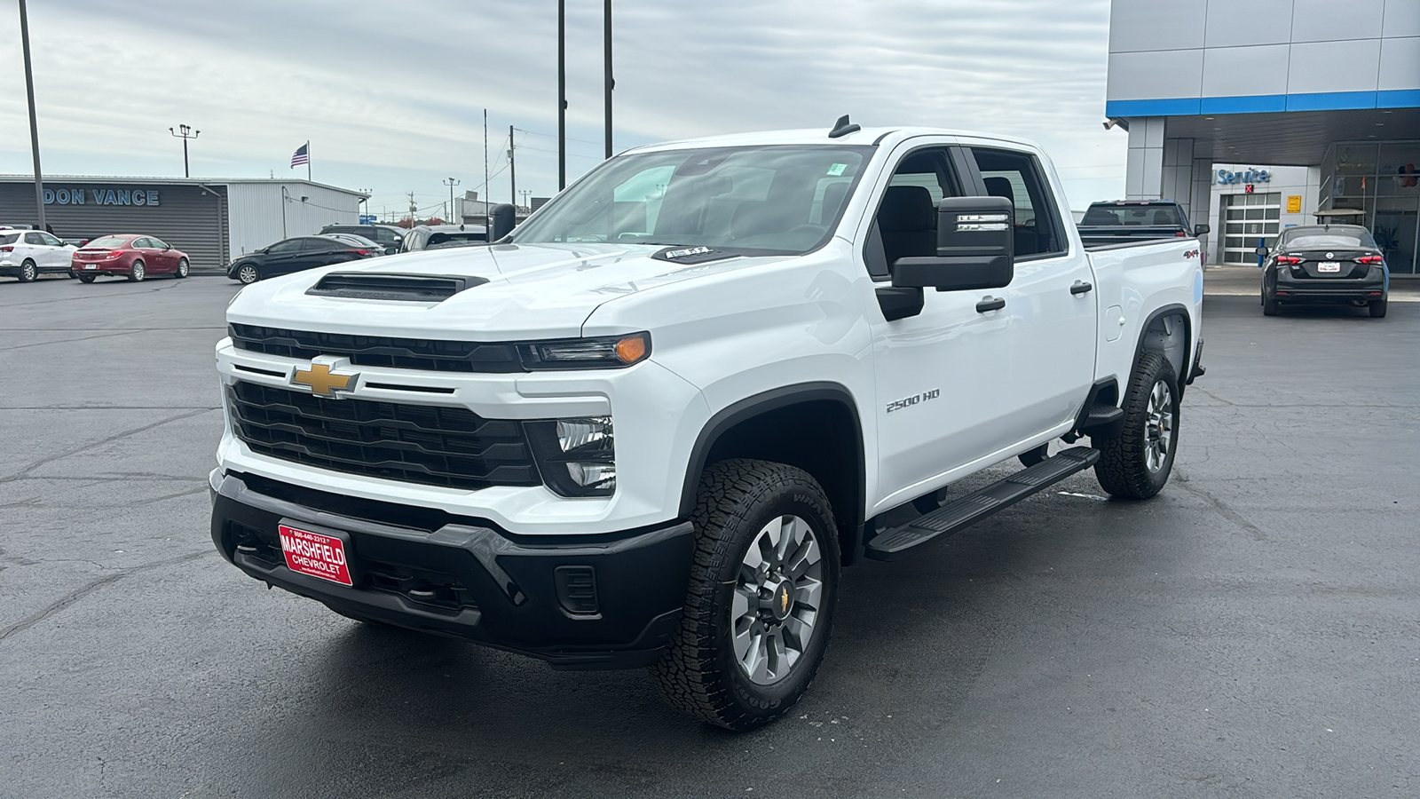 2025 Chevrolet Silverado 2500HD Custom 3