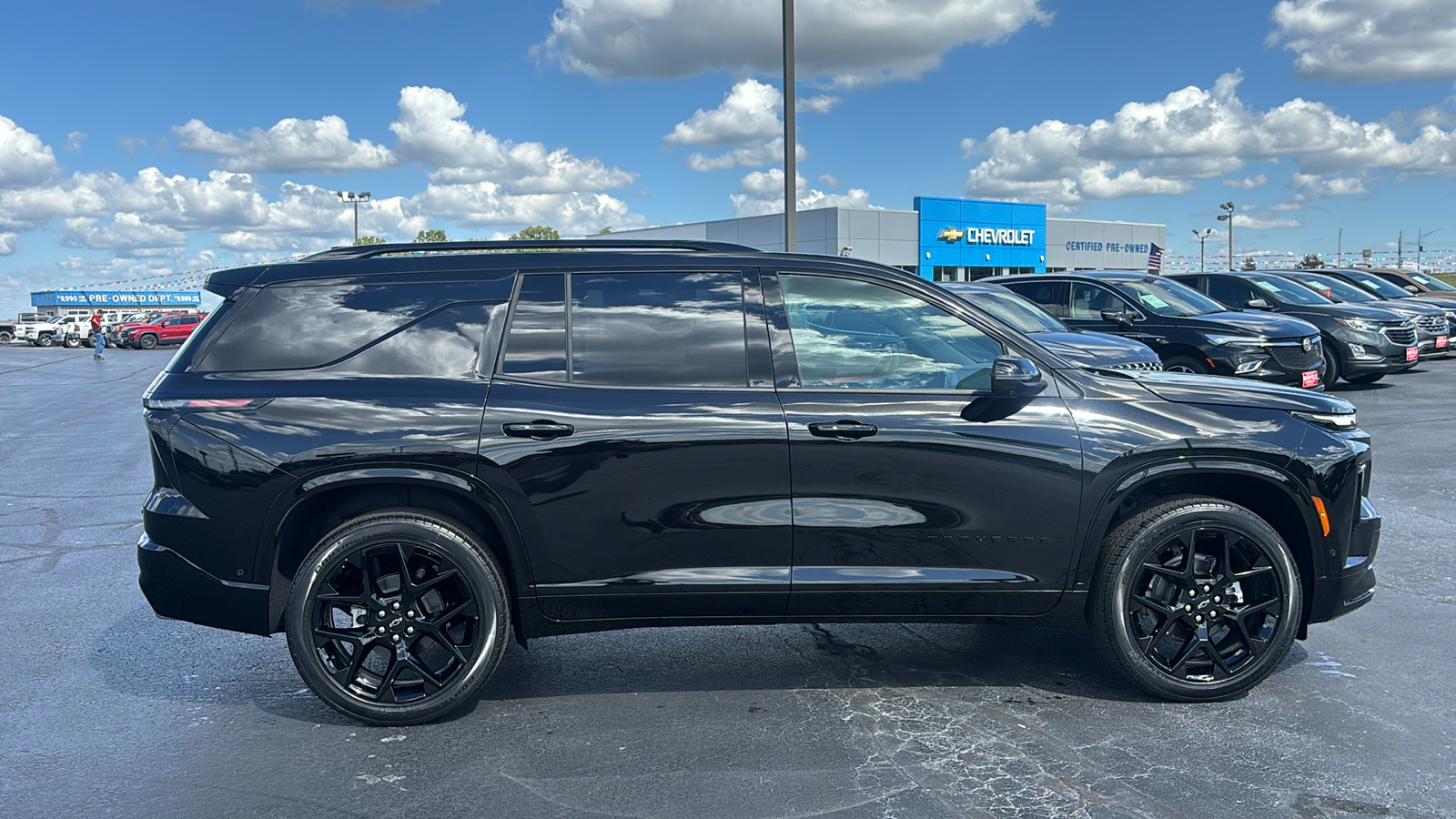 2024 Chevrolet Traverse RS 8