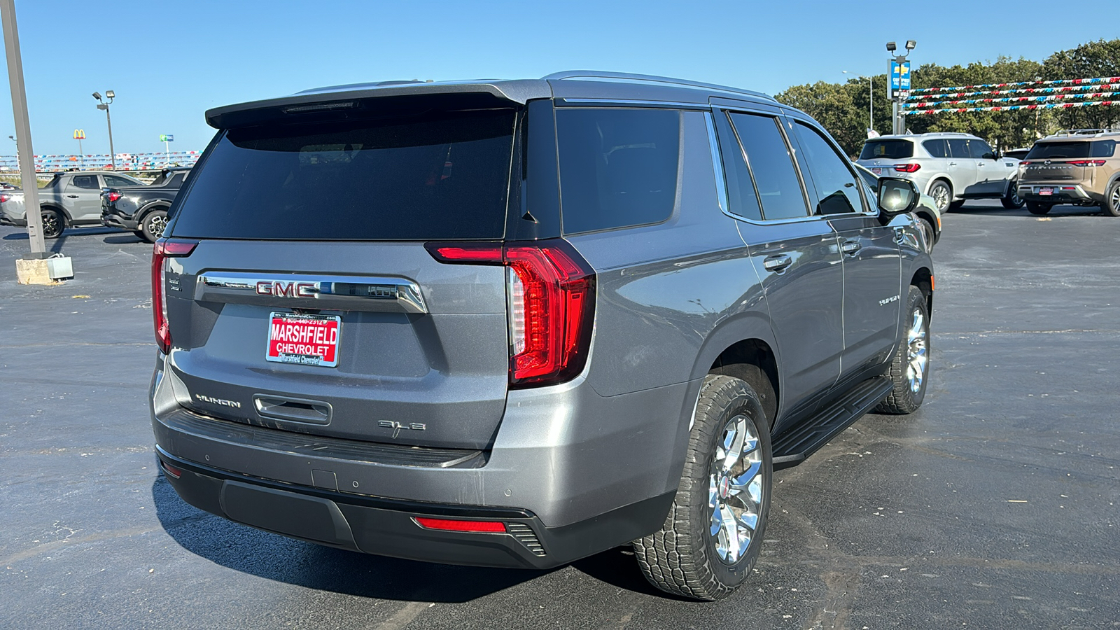 2021 GMC Yukon SLE 7