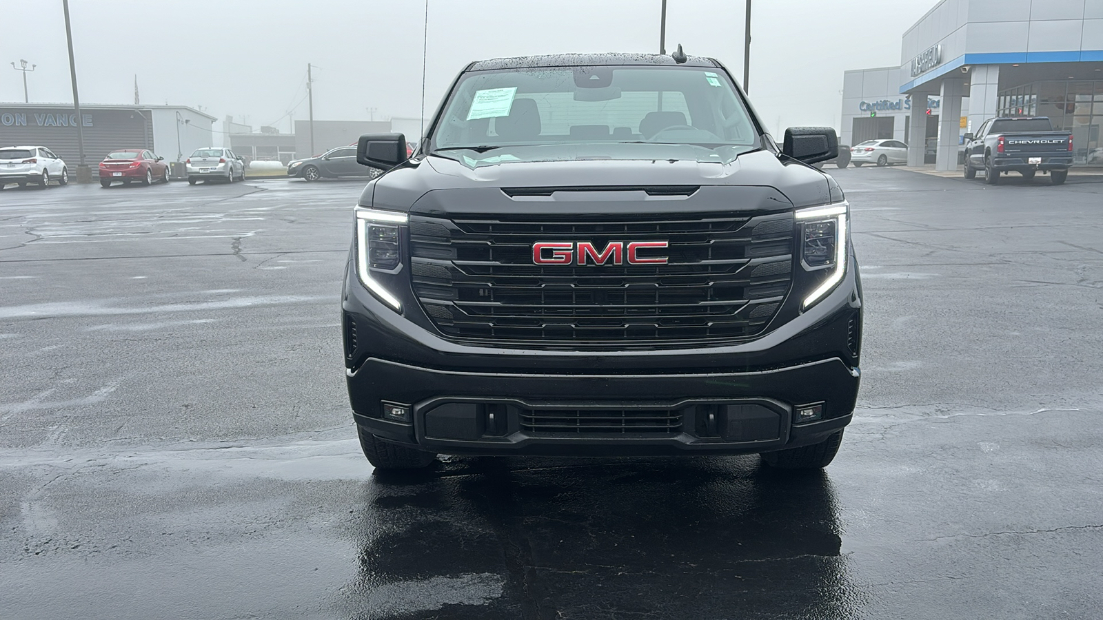 2023 GMC Sierra 1500 Elevation 2